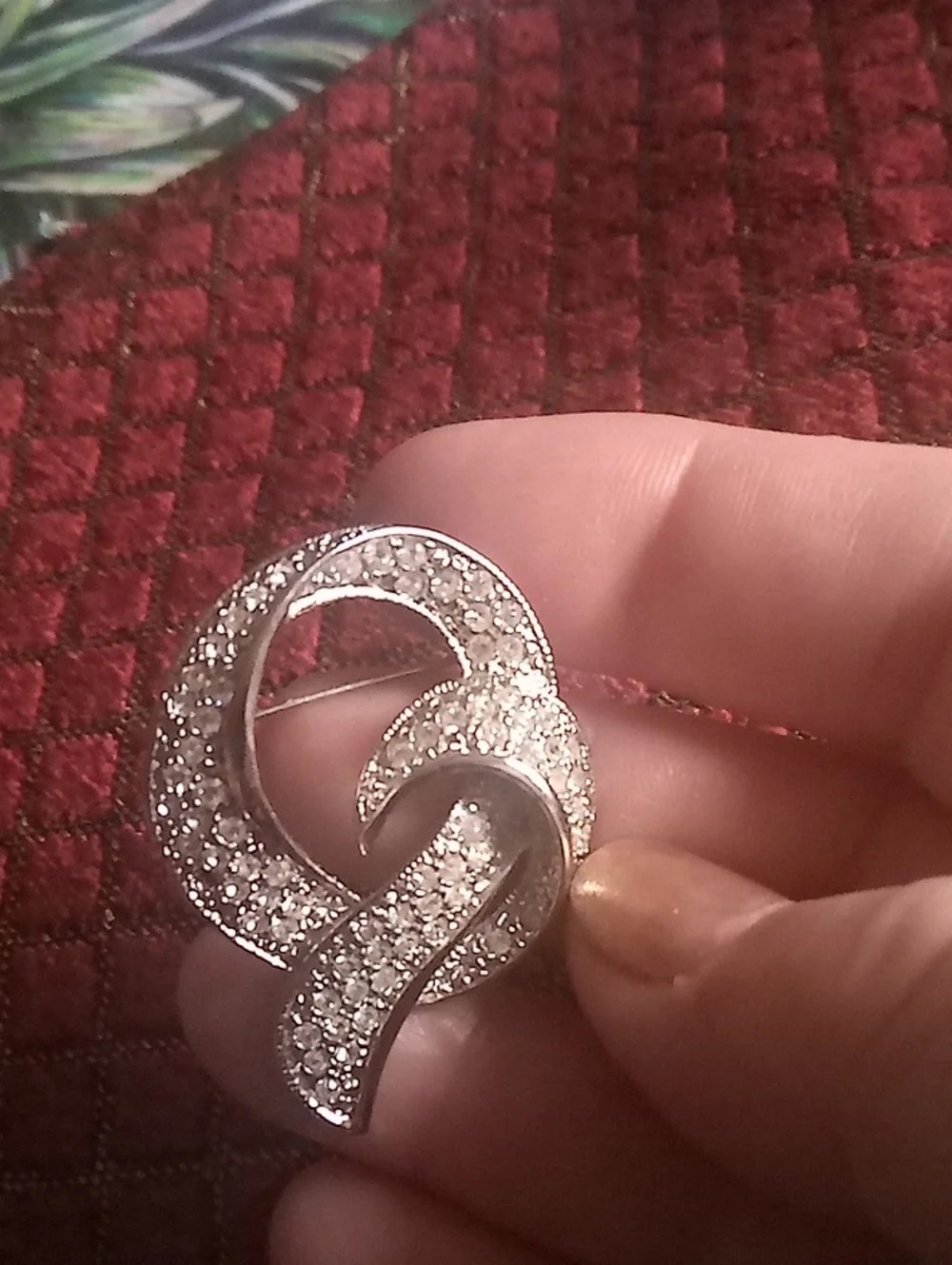 Crystal Encrusted Silver Ribbon Brooch - Women Jewelry